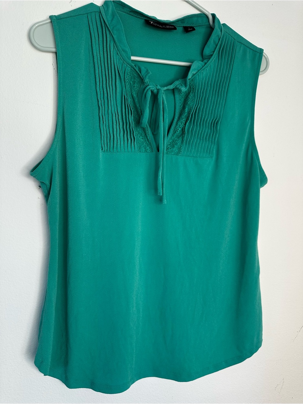 New York & Company Teal Sleeveless Pintuck Tie-Neck Camisole